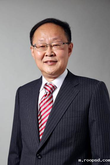 管理学院-李仲飞(首席教授)