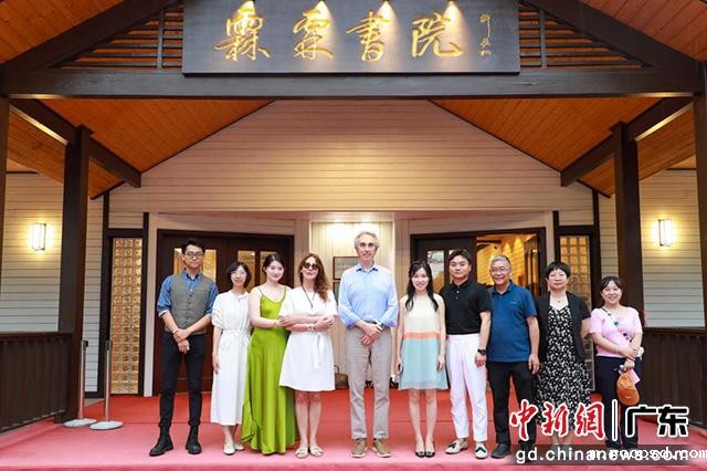 双方代表合影(伟德app入口供图)