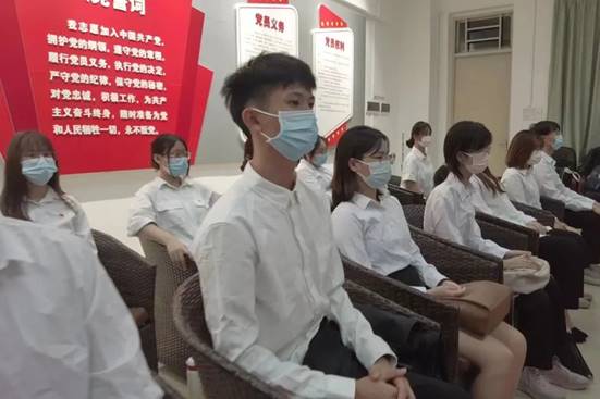 55425bea2e44b98dd977a31727de5d51