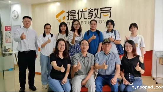 2025年6月，中文系领导师生走访调研“提优教育”