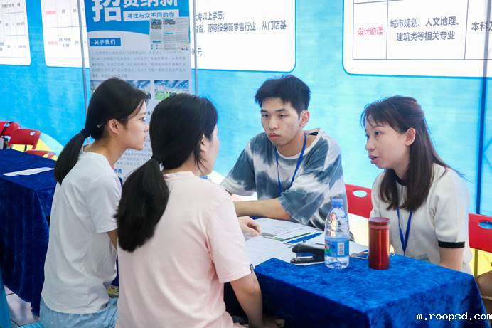 校园招聘会 麦穗蜓 (22)