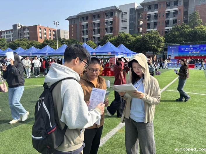 984d7d838e2f928b35aa1e1befec6c1