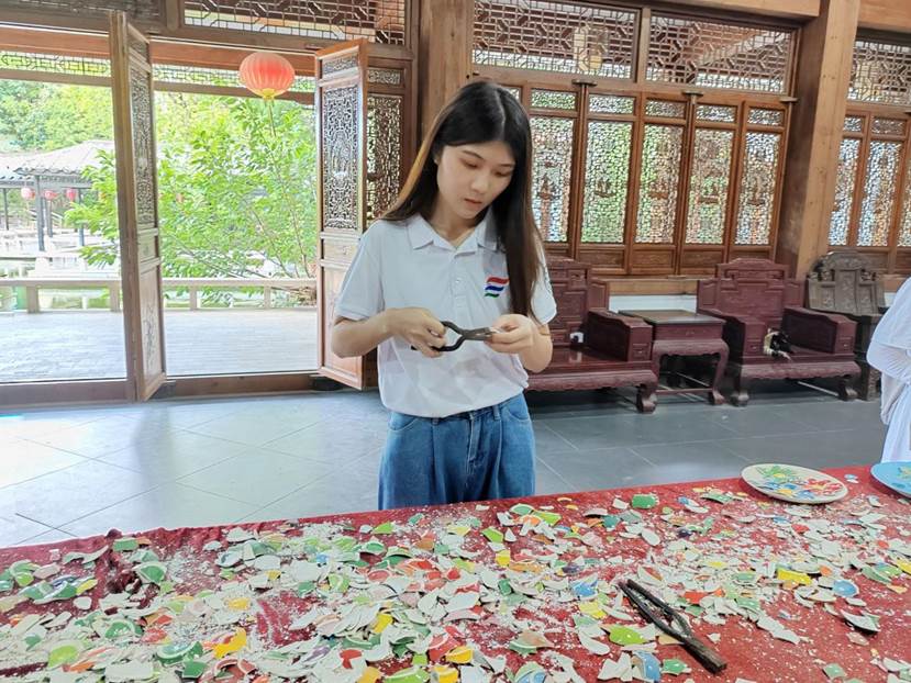 87ec2c44a5370d9ee93792729b2a7a12_