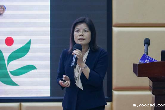 讲话9 钟志茹 刘琳蔚