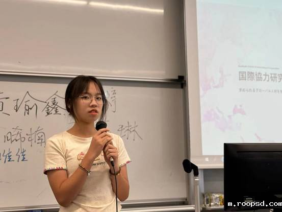 d95e4f92651d3df32313e06f11bbebb