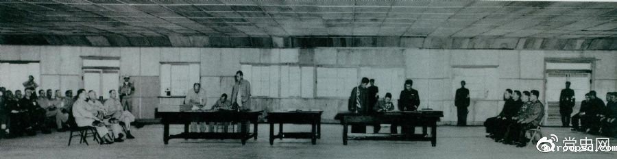 1953年7月27日,朝鲜停战协定在板门店正式签字